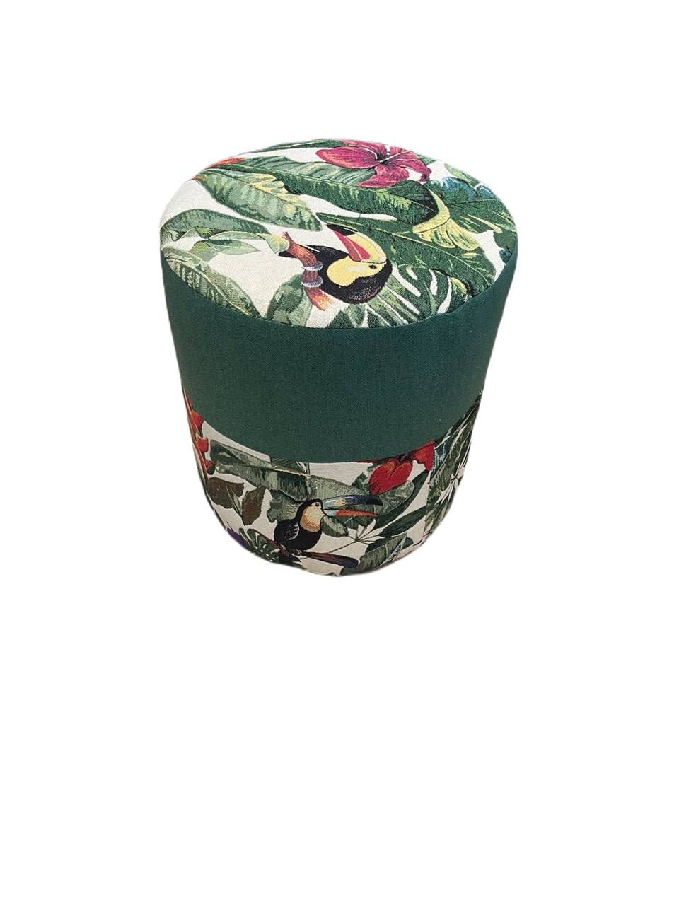Muster Flora Fauna mit dem Tucan