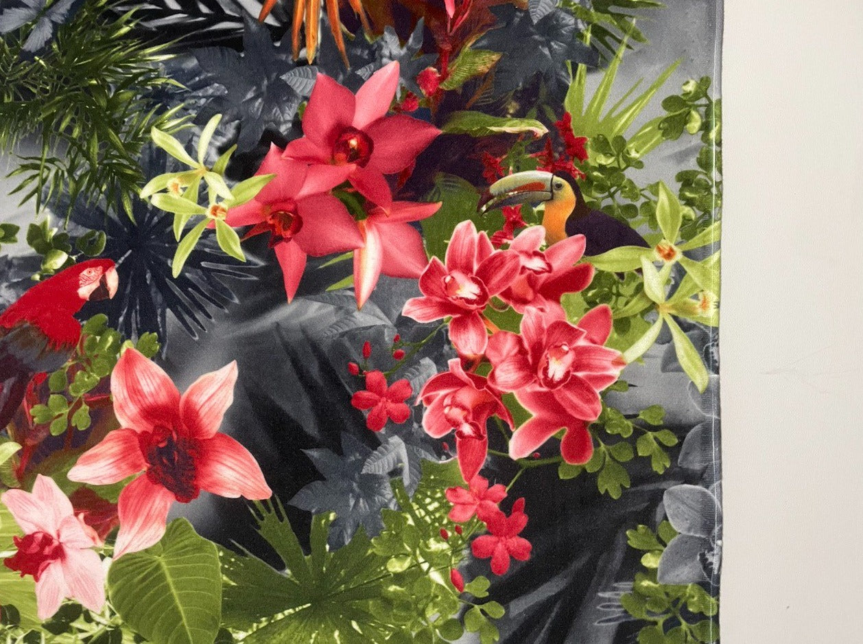 Digital Samt Tropischer Regenwald mit Flora Fauna, Orchideen,Blüten,etc.