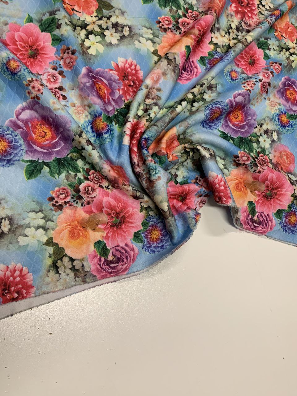 Baumwolle & Polyester Kleidung Stoffe farbenfrohe Blumen
