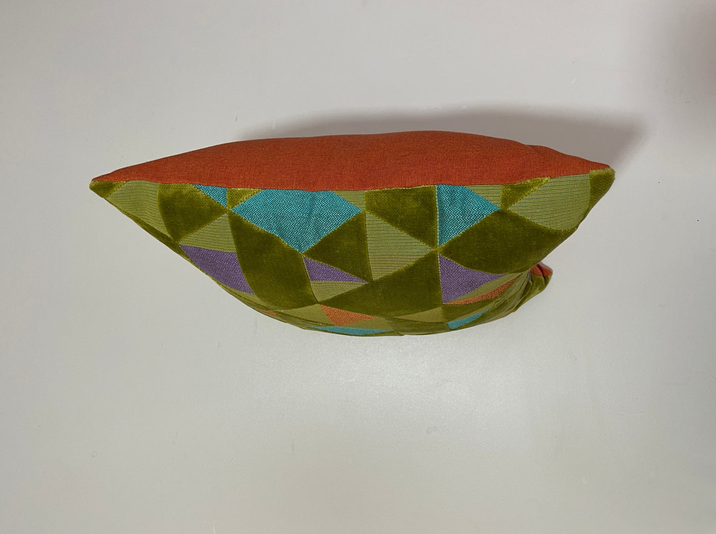 Samt kissen vescose  (43x43cm) Zeichnung ist drei Ecken
