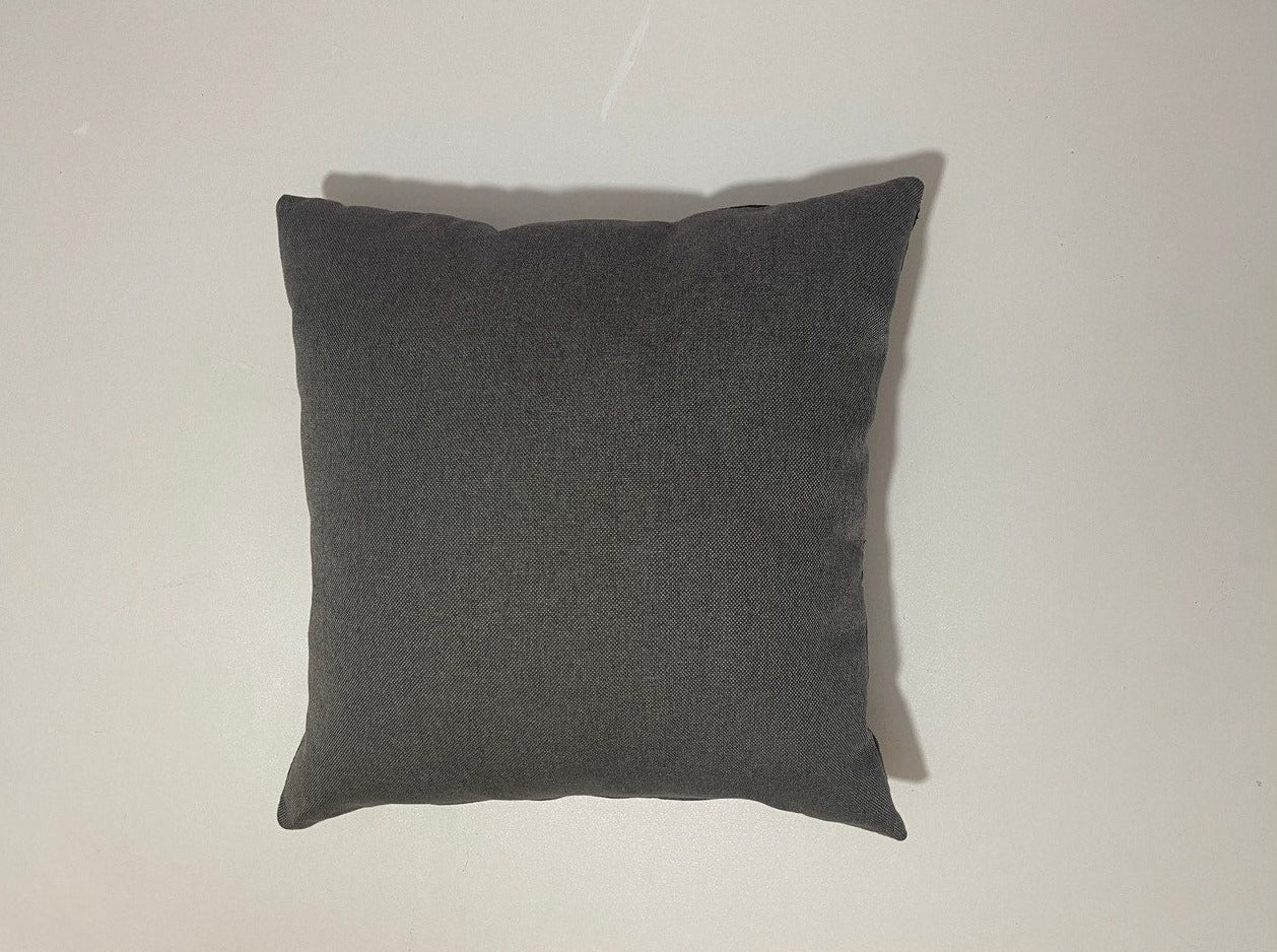 Gobelin Kissen (43x43cm)Bärenspiel