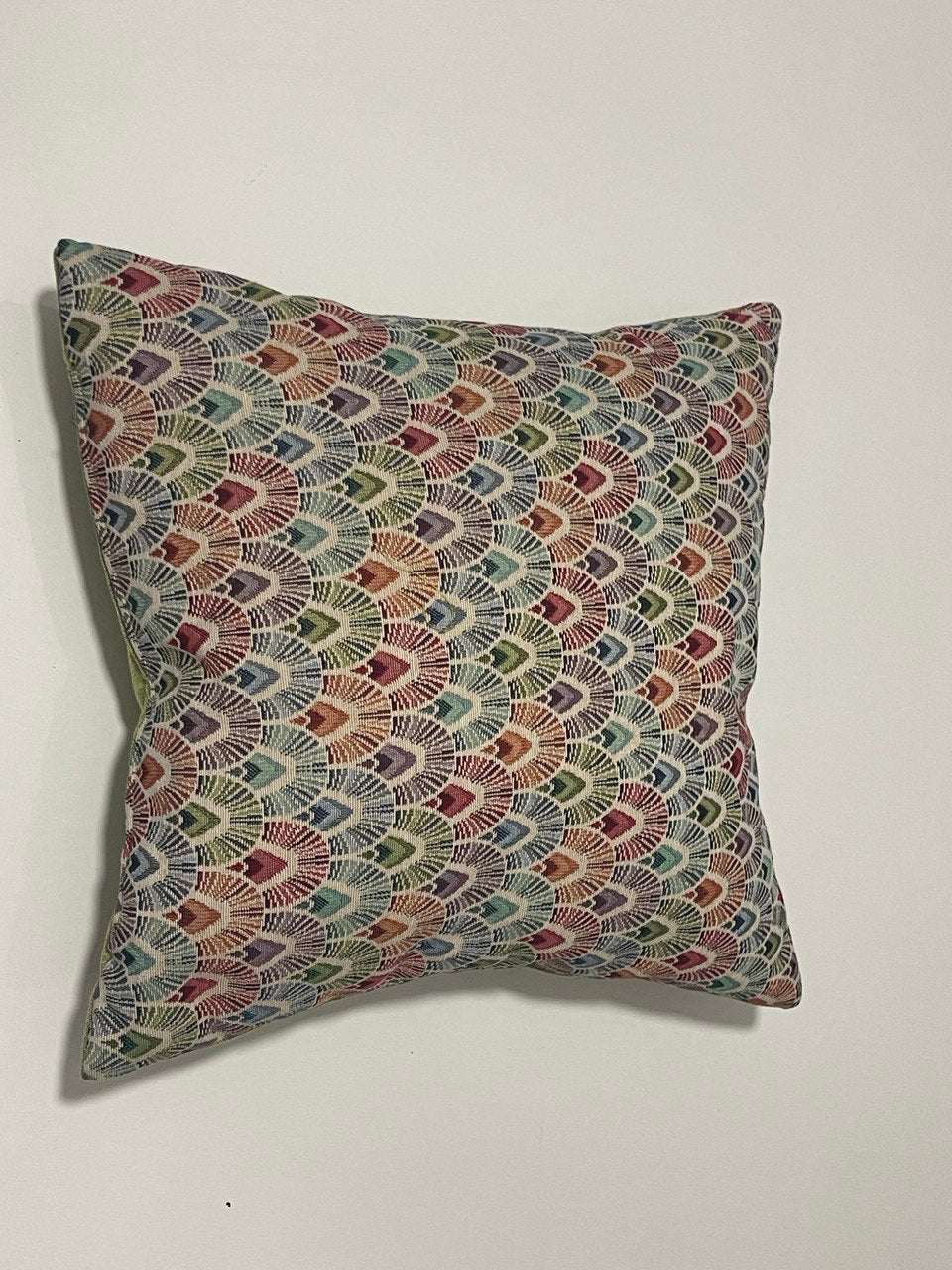 Kissen mit Gobelinbezug