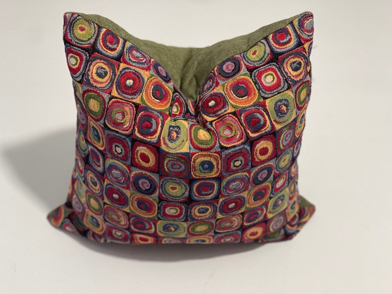 Gobelin Kissen Coloured circles theme
