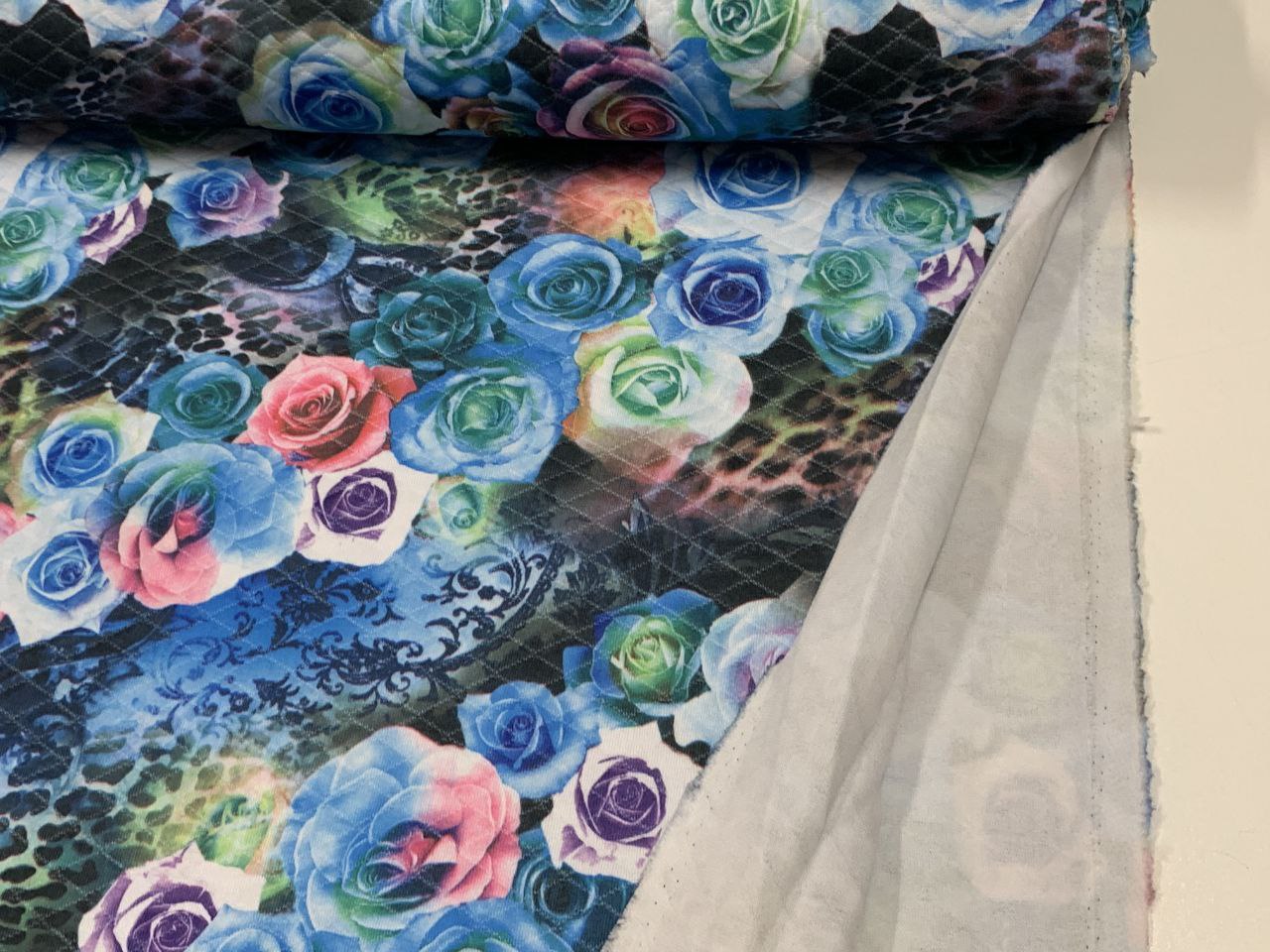 Polyester Kleidung Stoffe bunte Blumen mit blauem Design